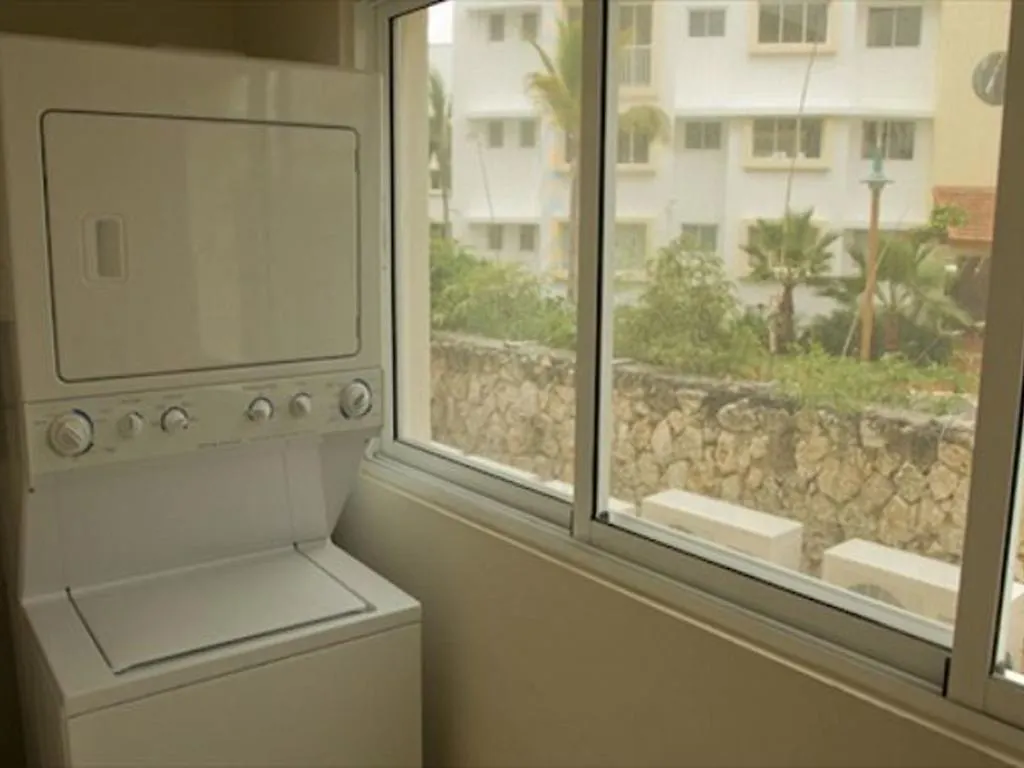 Beach Residence B2 Punta Cana 0*,