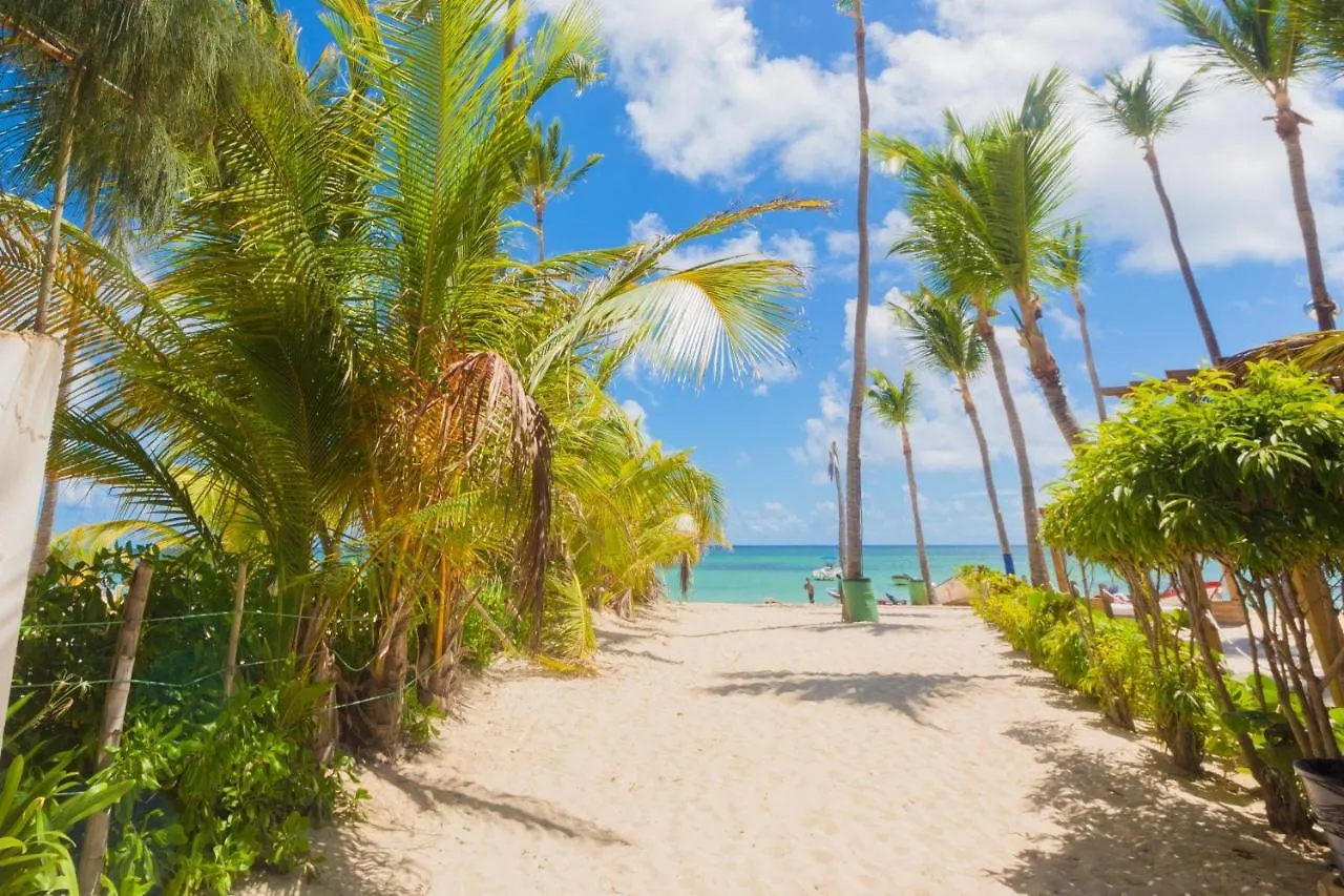 Beach Residence B2 Punta Cana 0*,